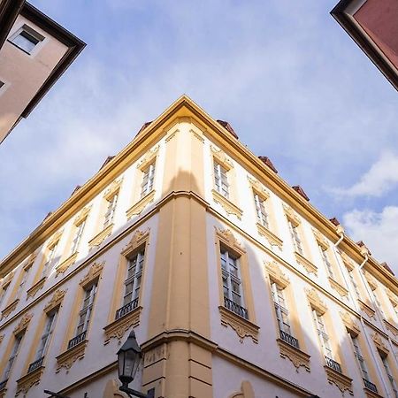 Barockes Wohnen Am Marktplatz-Stadtmitte Wurtzbourg Extérieur photo